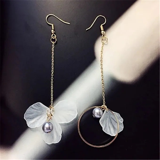 2024 Korean New Temperament Fashion Long Earrings Wild Personality Flowers Tassel Asymmetric Earrings Wholesale Pretty Gifts