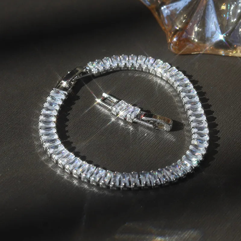 Korea New Design Fashion Jewelry Luxury Shiny Full Zircon Silver Color Bracelet Elegant Women Prom Party Accessories